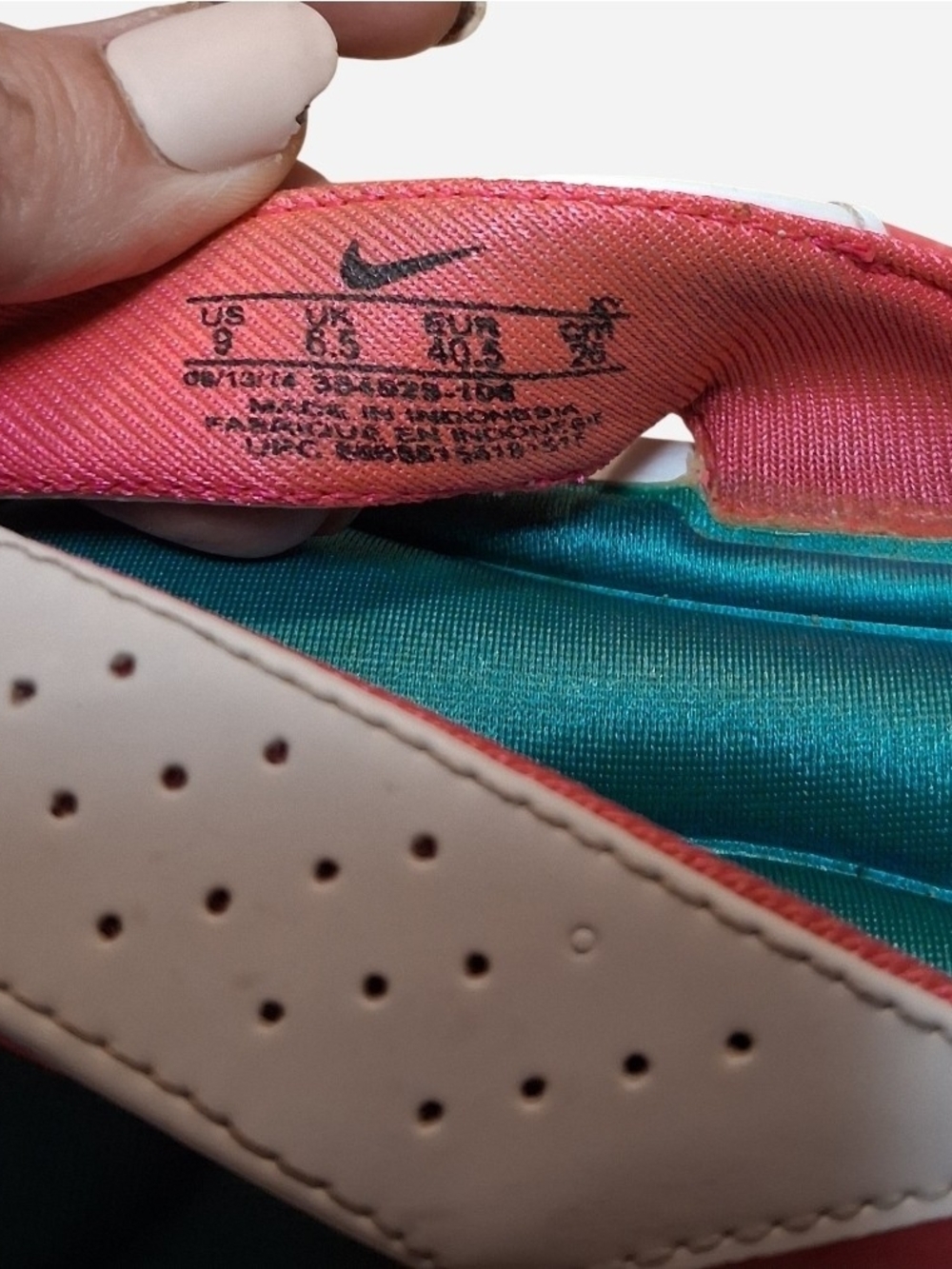 Nike Teal & Coral Flip Flop Comfort Bed Sandals - Picture 6 of 7